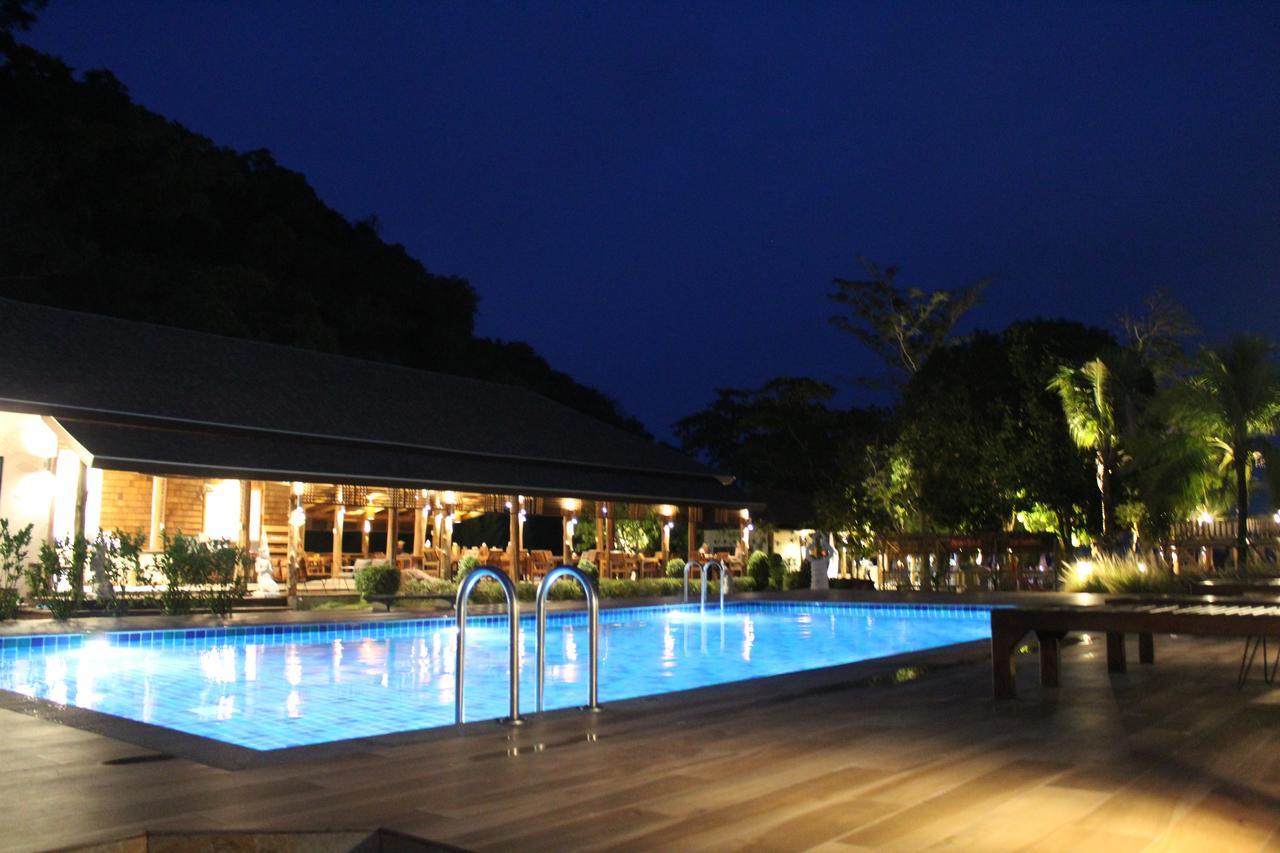 Resort Paradise