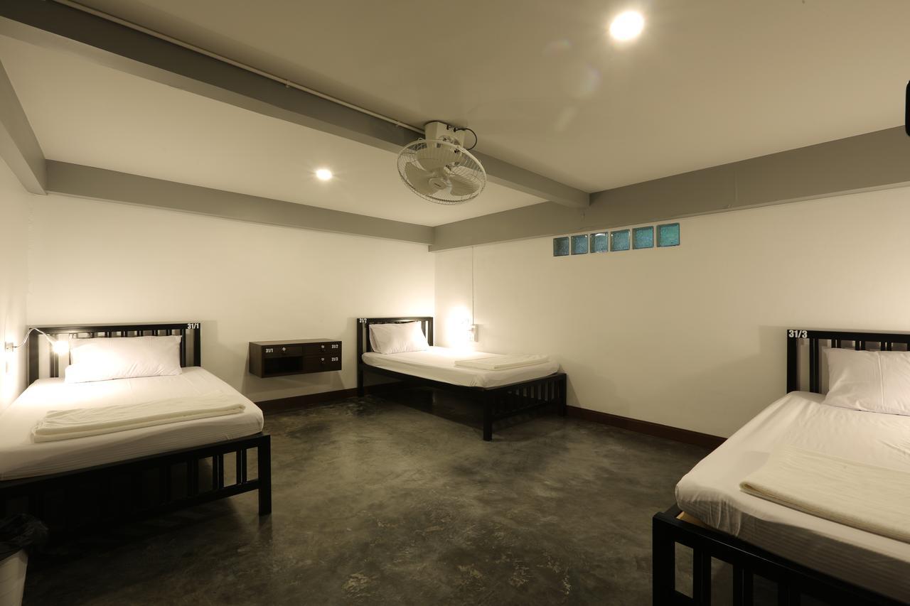 Balcony Party - 18-40 (adults Only) Hostel Ao Nang