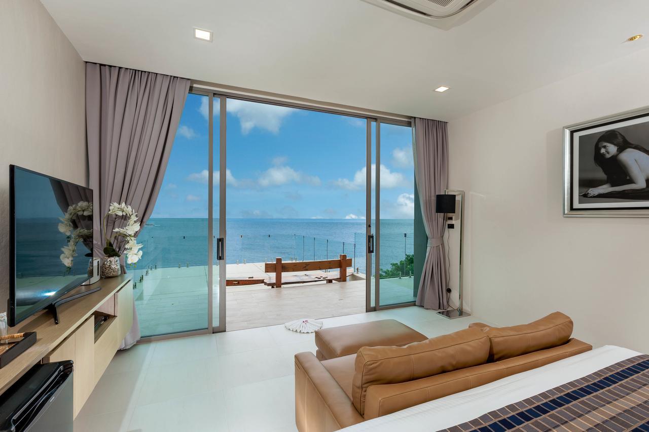 Thousand Hills - 9 Bedroom Luxury Villa, Nai Harn Beach Villa