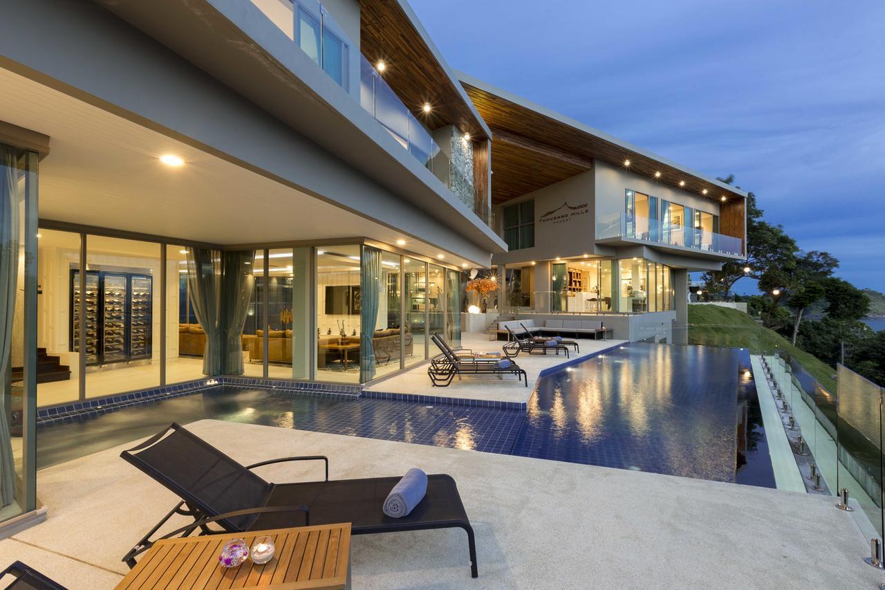 Thousand Hills - 9 Bedroom Luxury Villa, Nai Harn Beach Villa Nai Harn