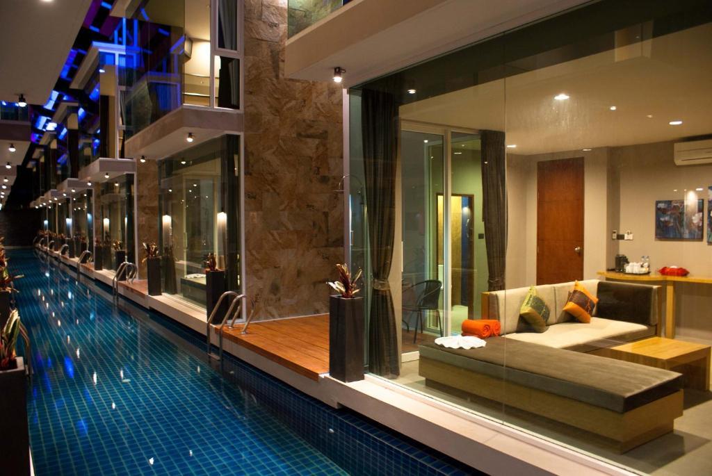 P10 Samui Hotel 4*