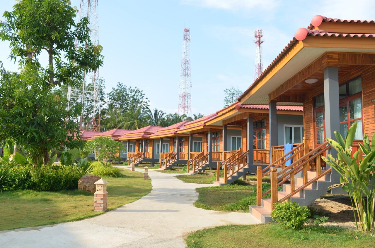 Resort Lanta Lapaya 3*