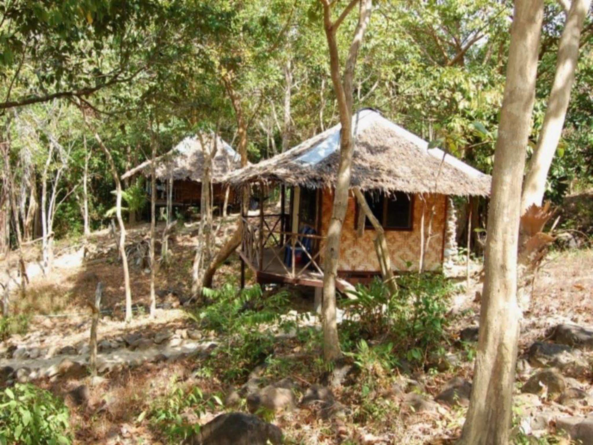 Peace Paradise Hotel