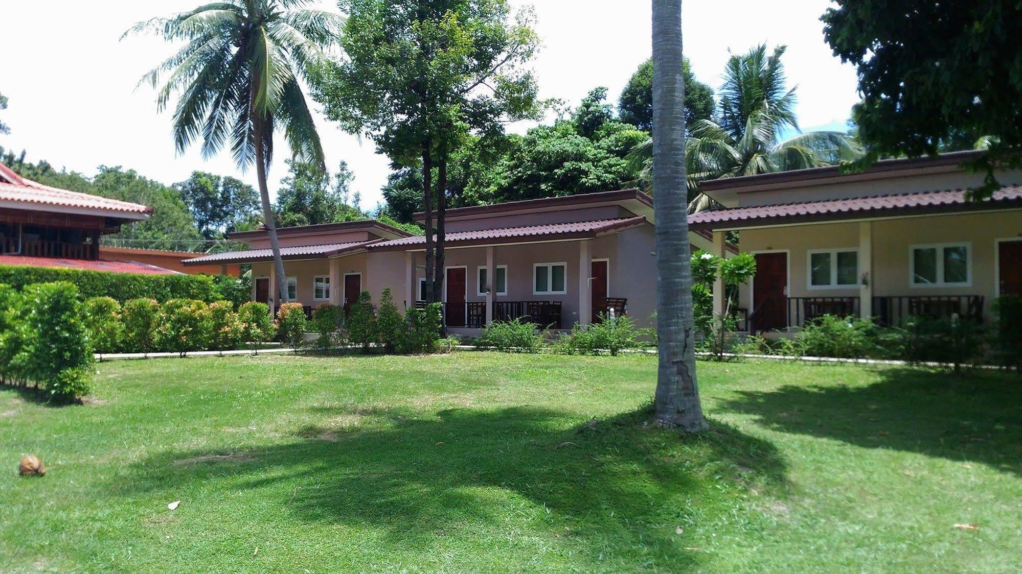 Ser-en-dip-i-ty - Sha Extra Resort