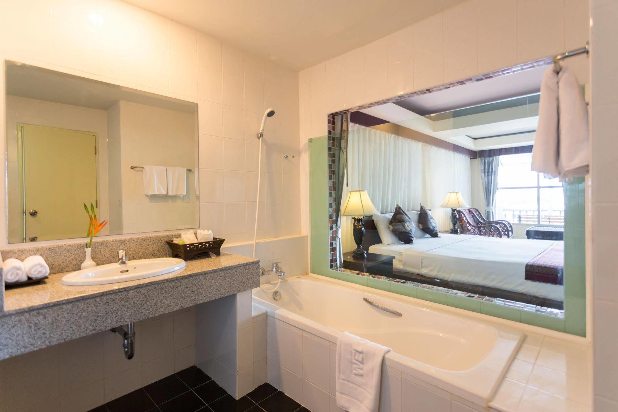 I Krabi Aonang Hotel Ao Nang