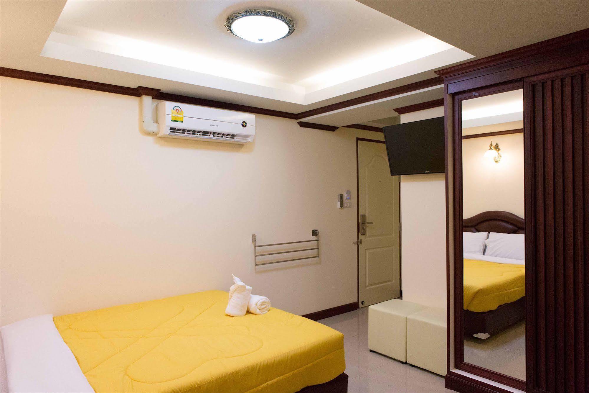 Hotel Honey House 3
