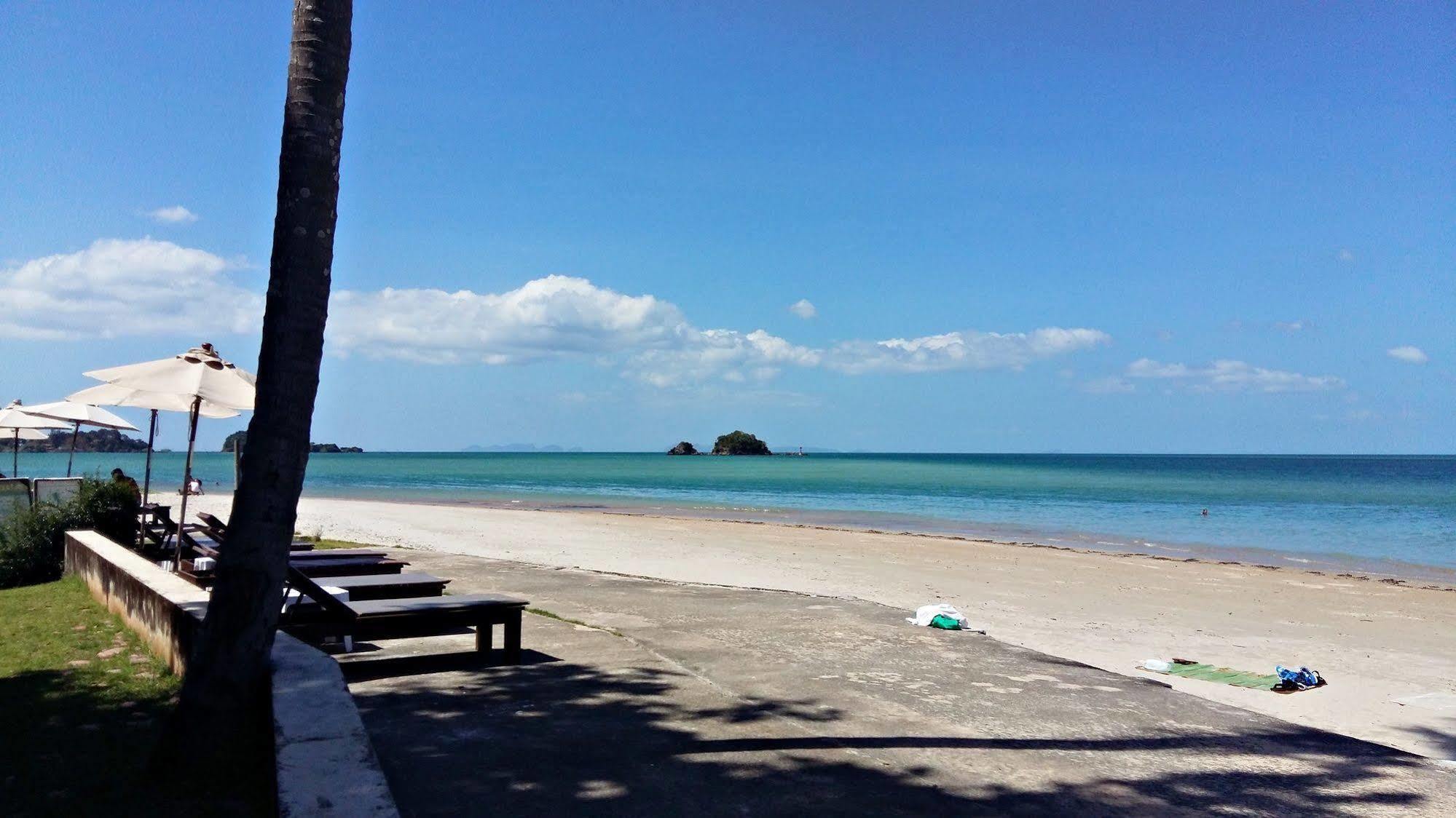 Hostel Aloha Lanta *