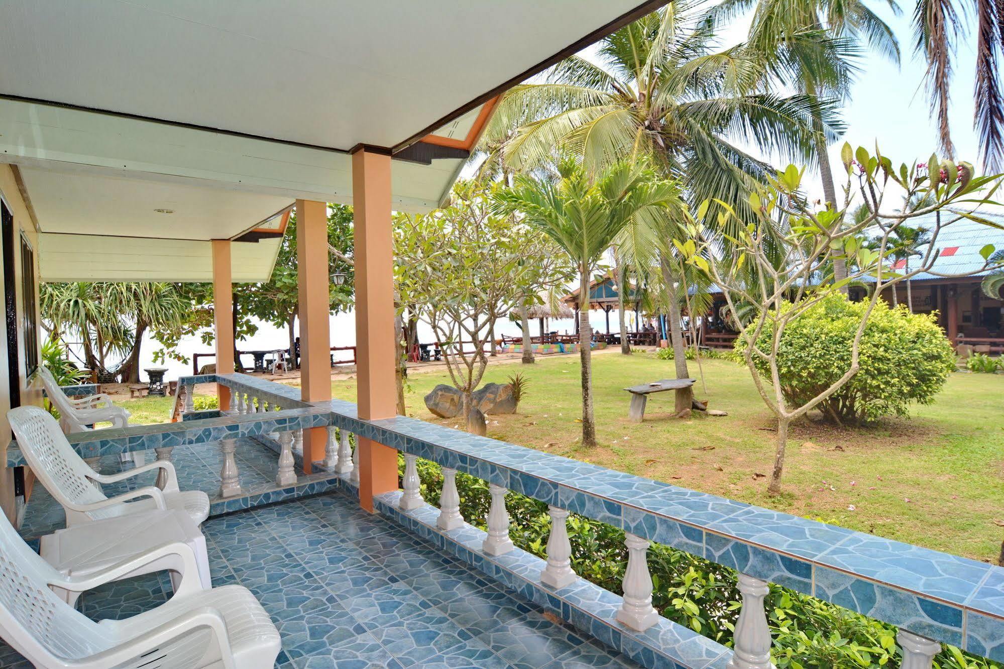 Hotel Lanta Emerald