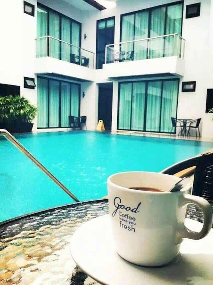 Good Day Hotel 3*