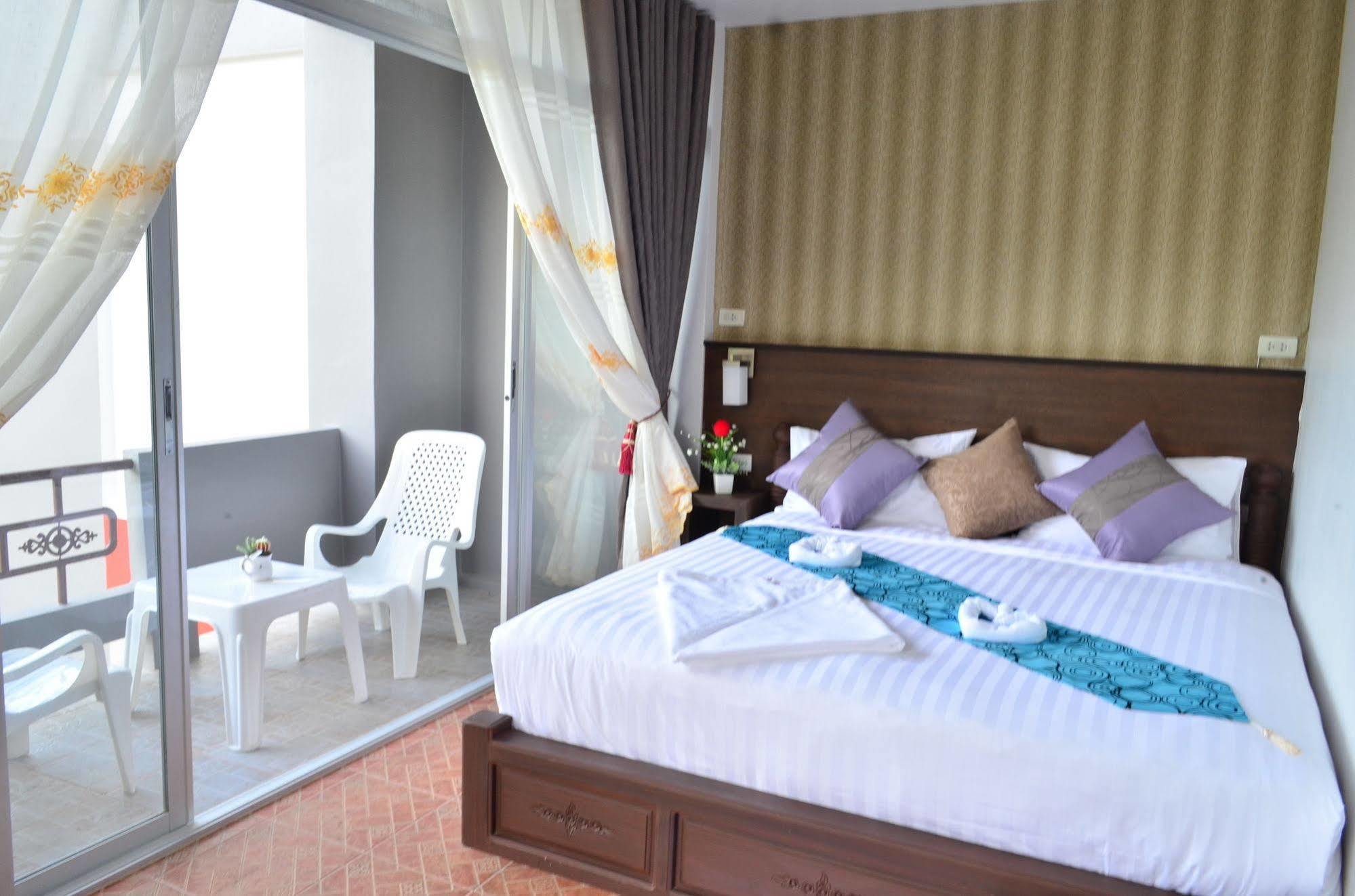 Aparthotel Lanta House 2*