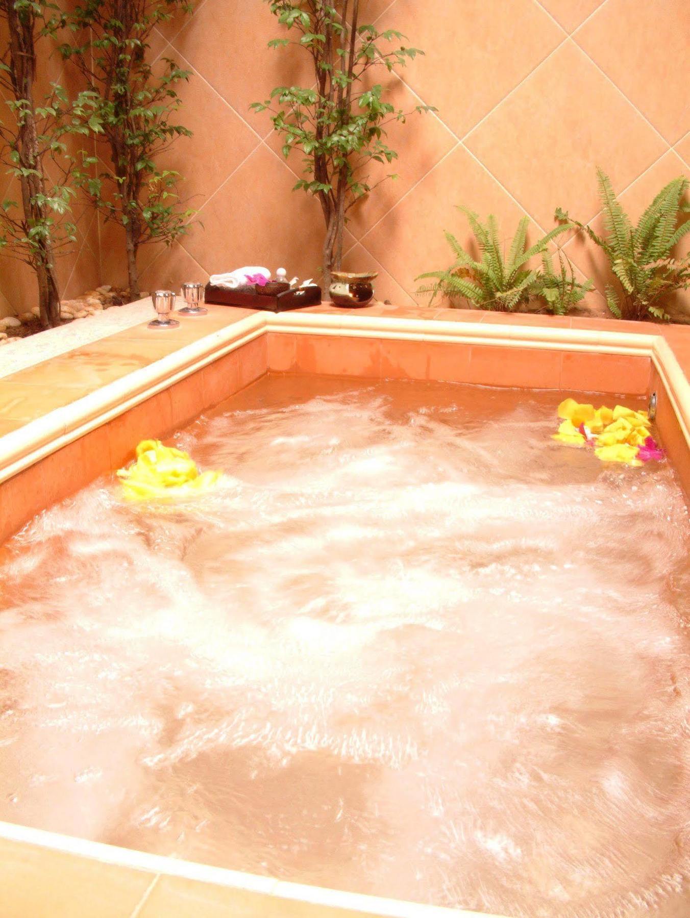 Hotel Budsaba &