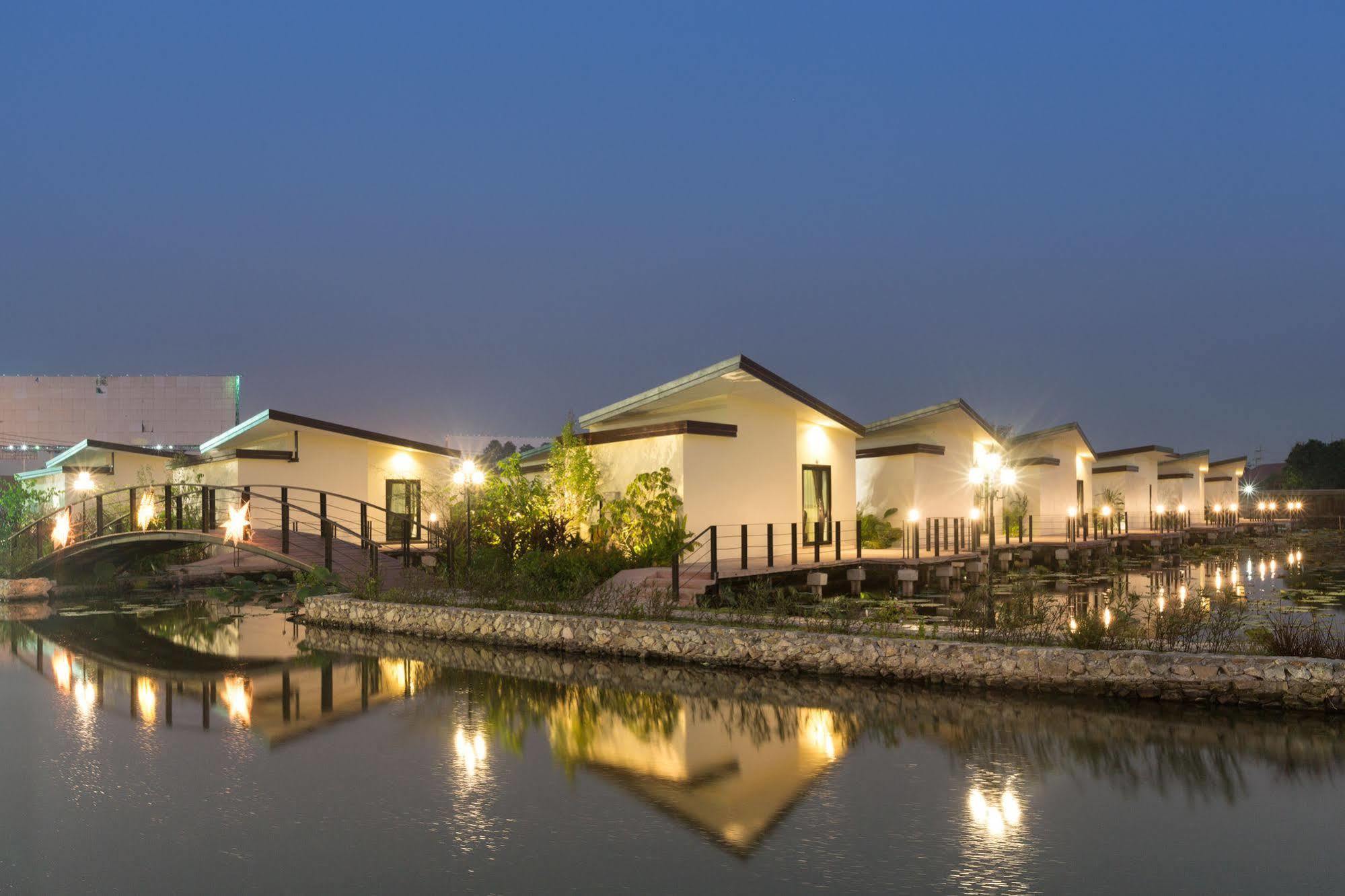 Resort Bua Tara Nong Prue