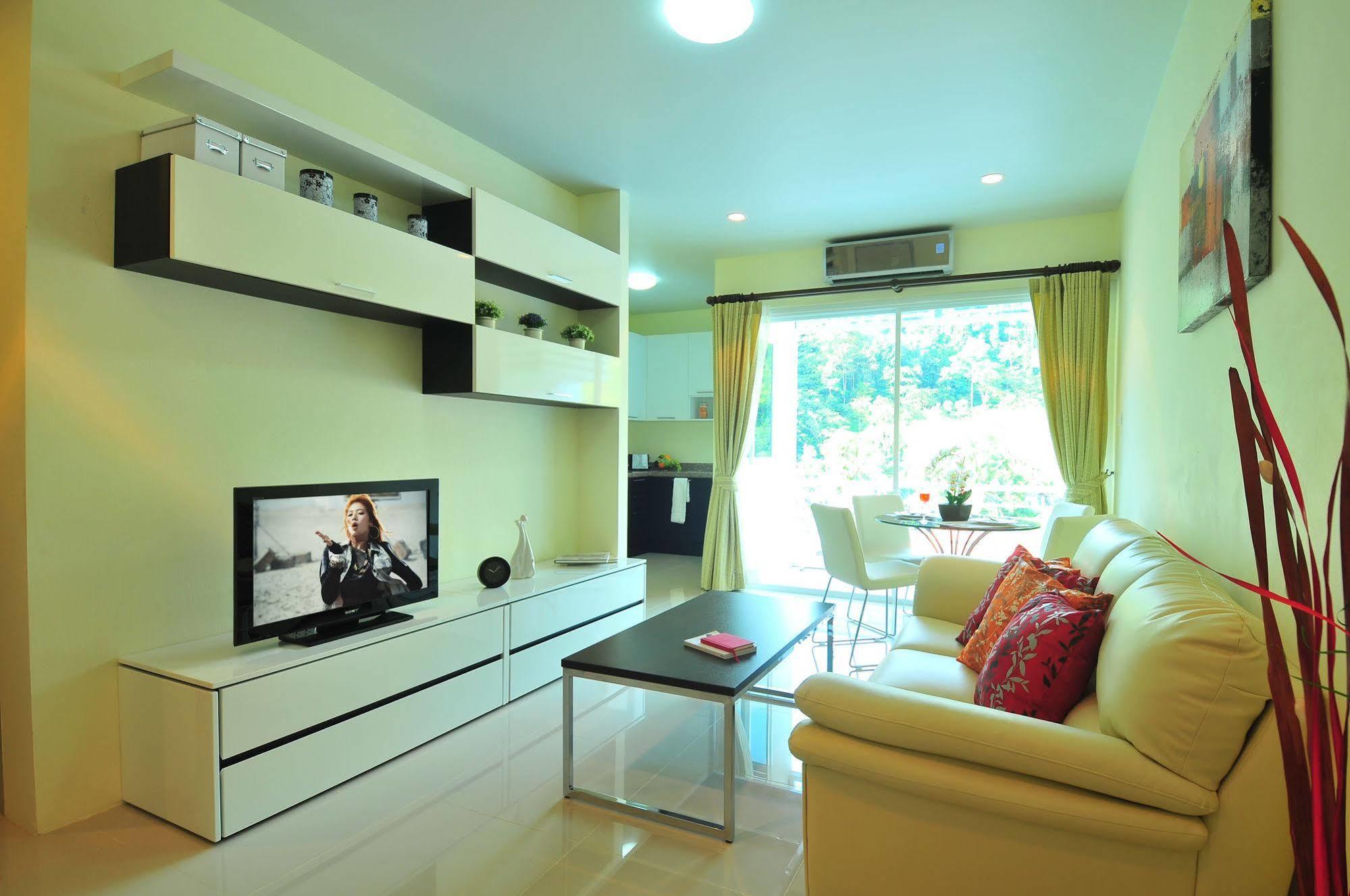 Apartamento Royal Phuket *