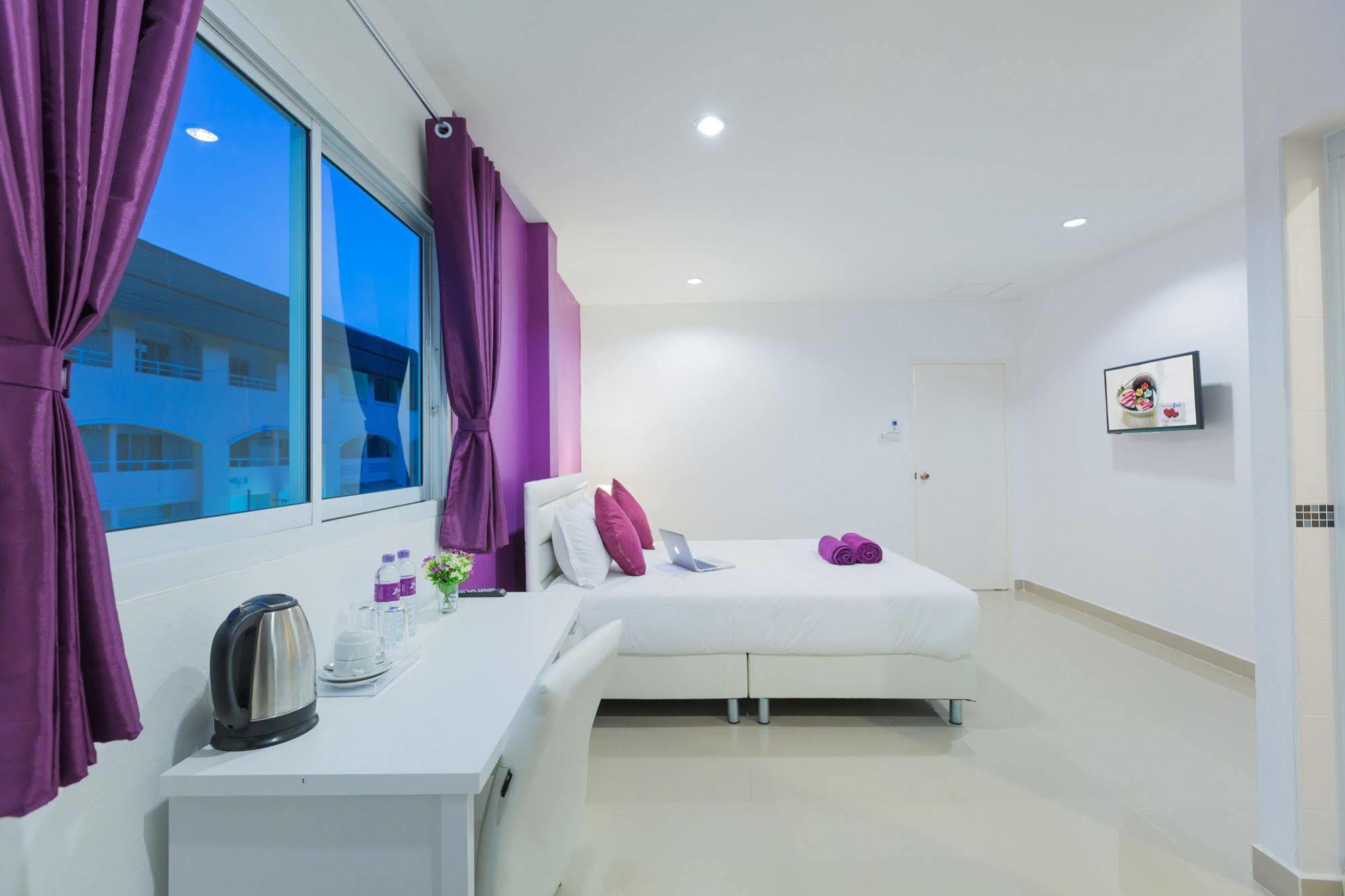 Inn Z By Zing 2*