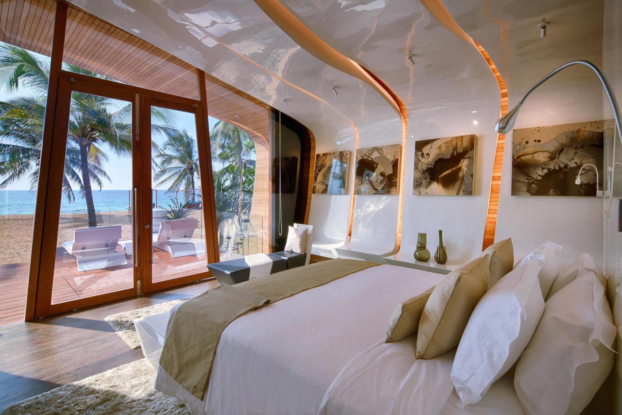 Resort Iniala House 5*