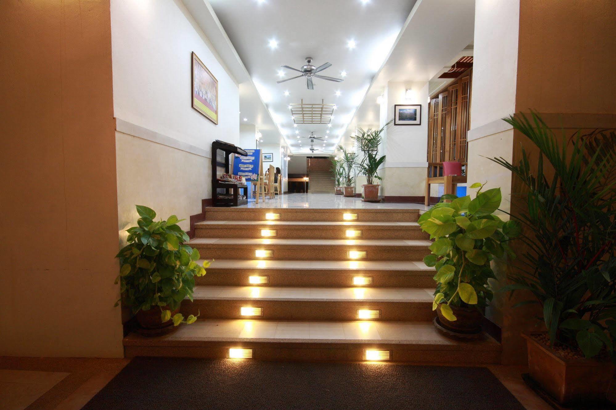 Hotel First