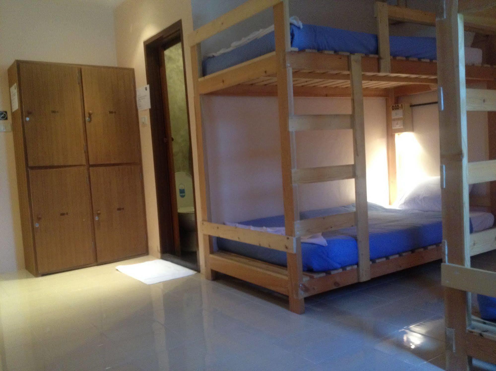 Dfeel House Albergue Patong
