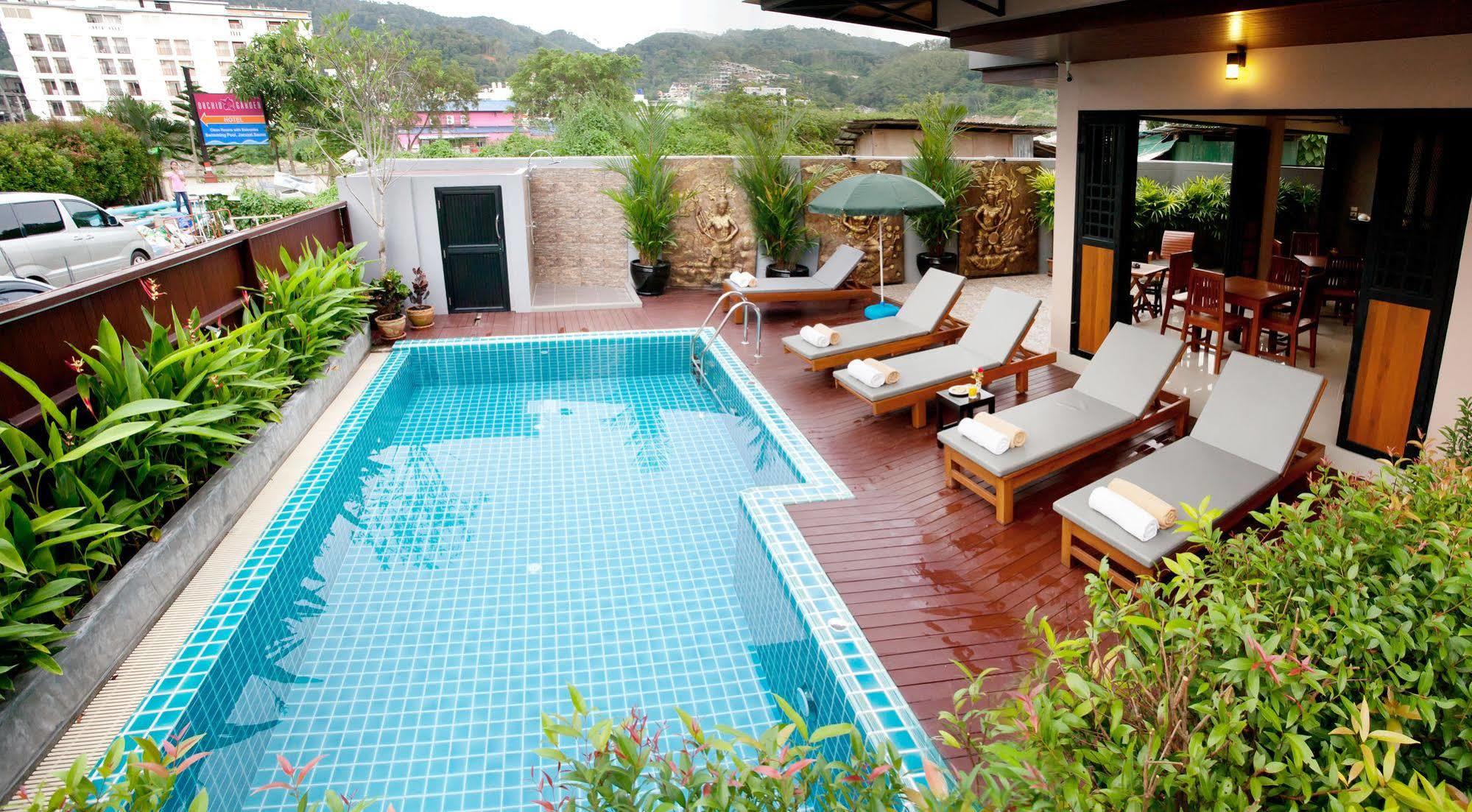 Pool House 3* Patong