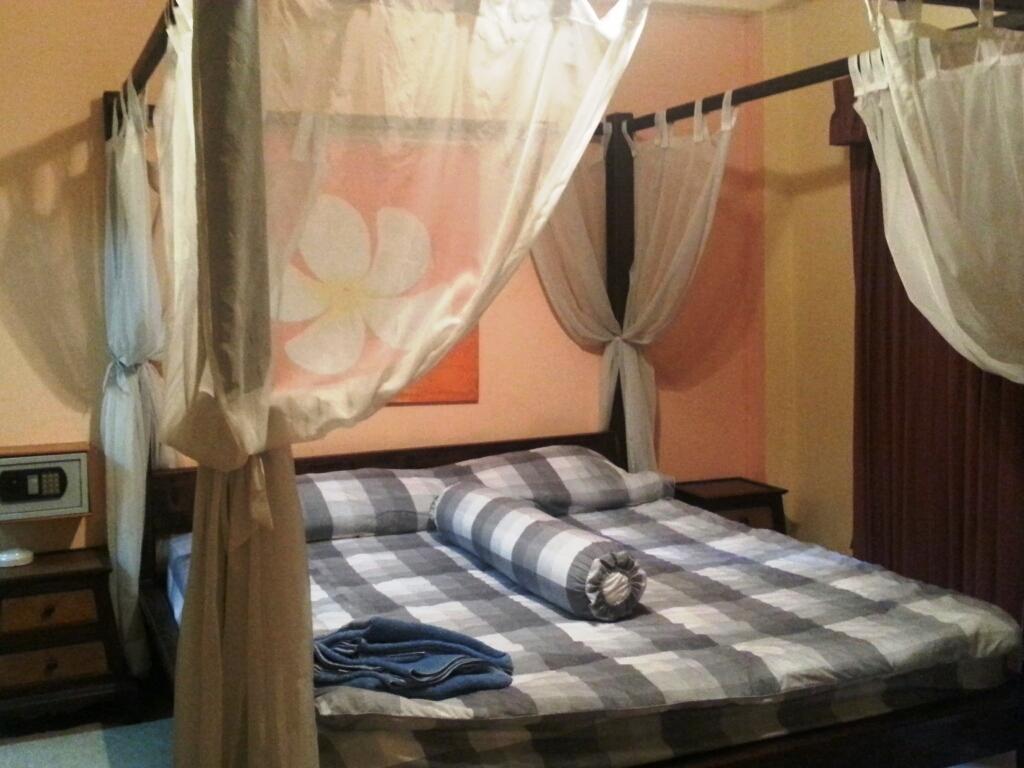 Nickys Guest house