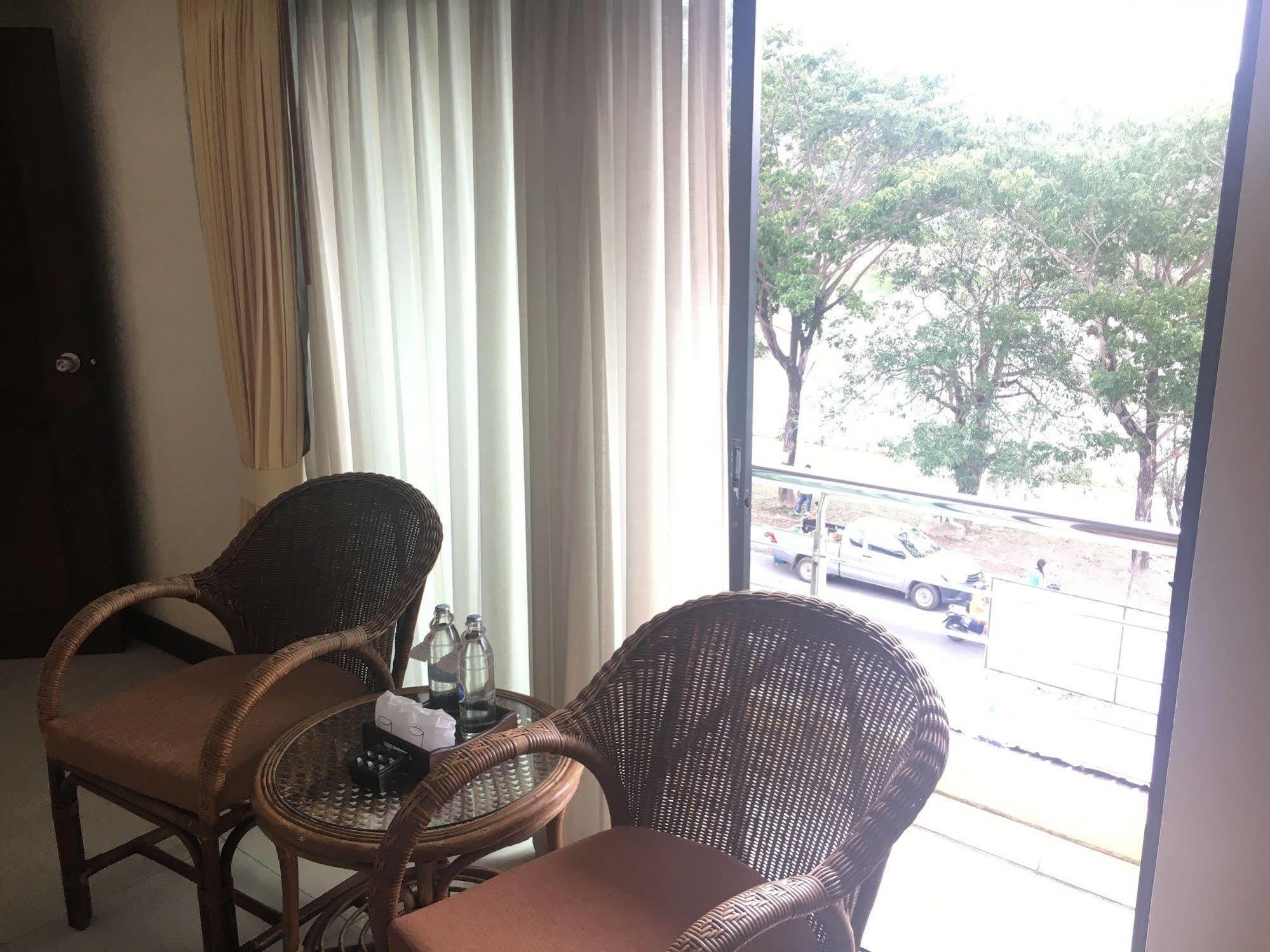 Nora Lakeview Hotel Chaweng (Koh Samui)