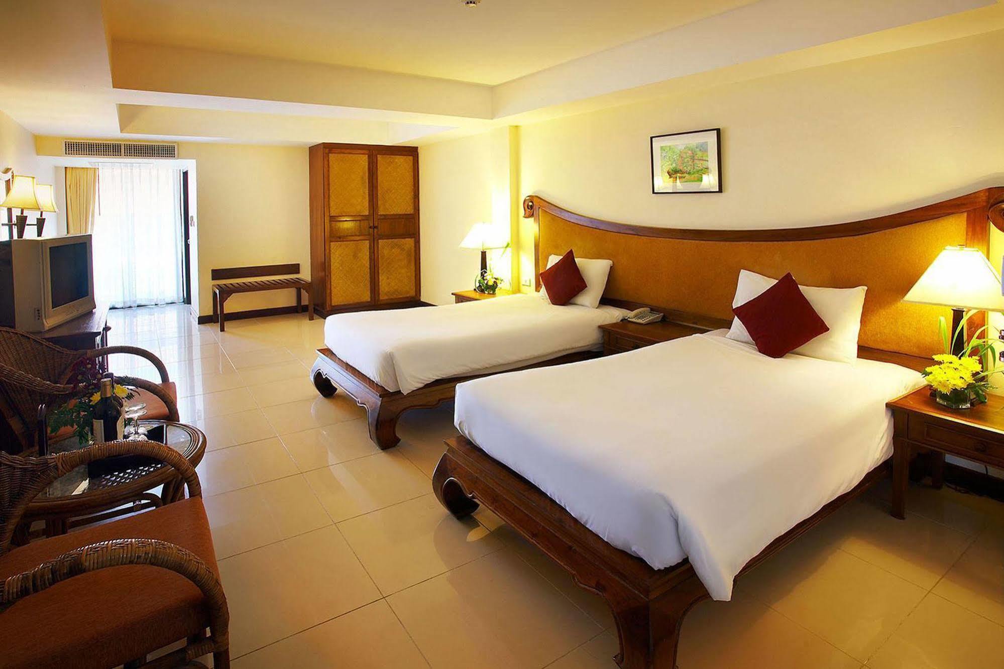 Nora Lakeview 3* Chaweng (Koh Samui)