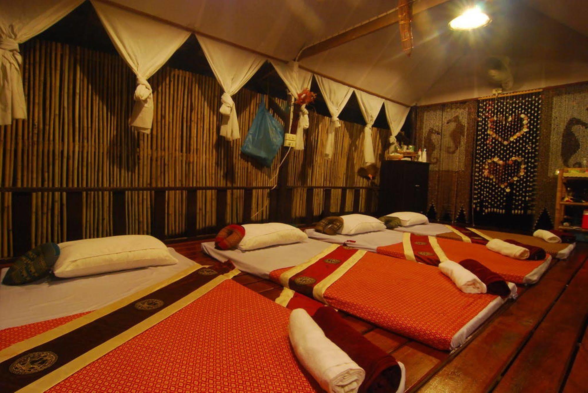 Lanta Klong Nin 3*