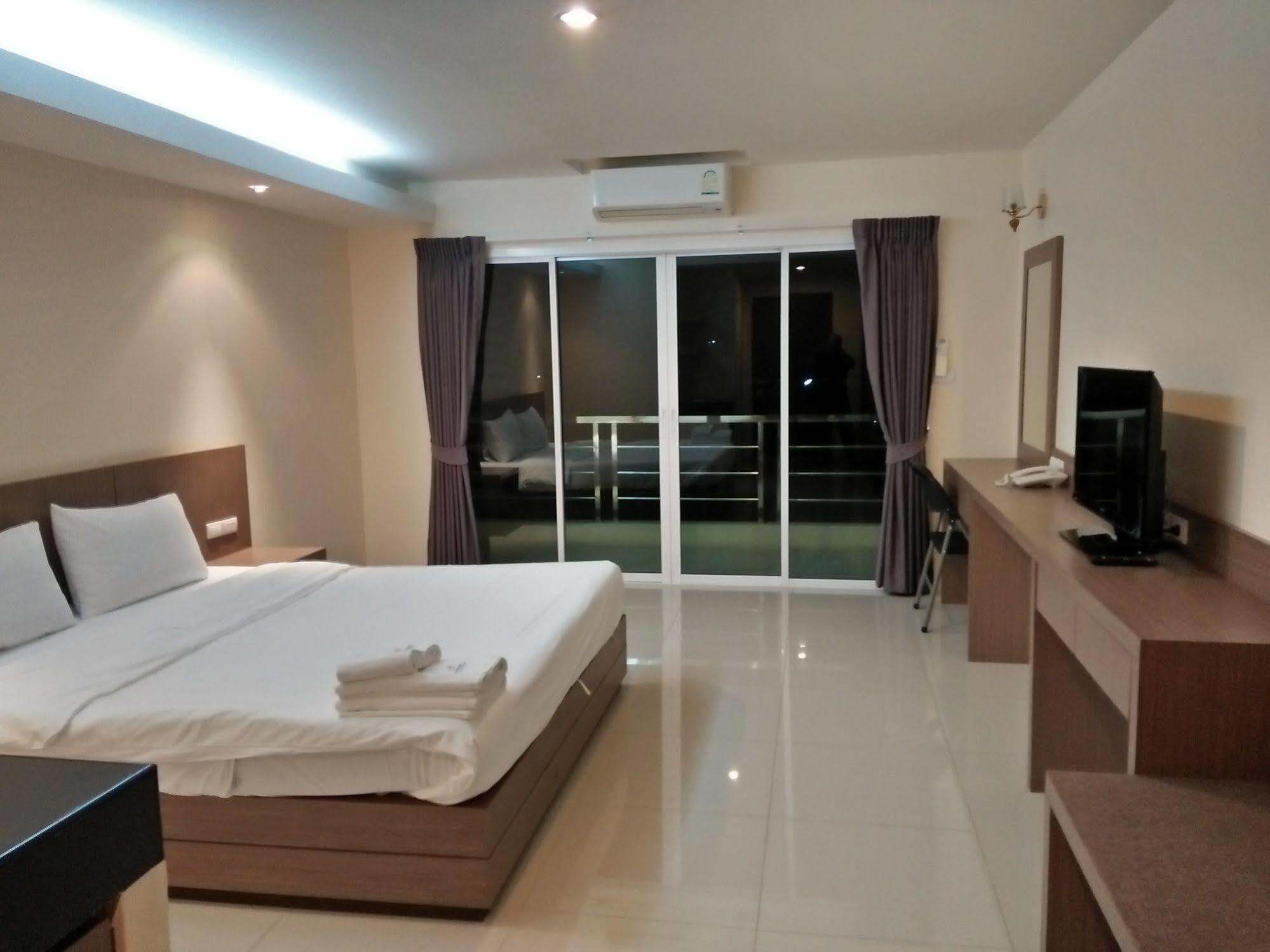 Oyo 488 Delight Hotel Pattaya