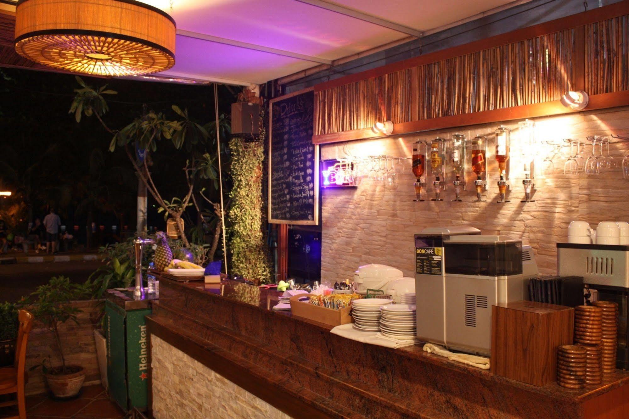 Opal House & Restaurant Inn