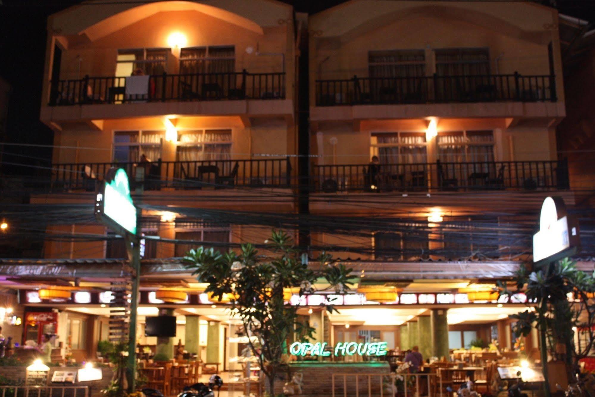 Inn Opal House & Restaurant 2*