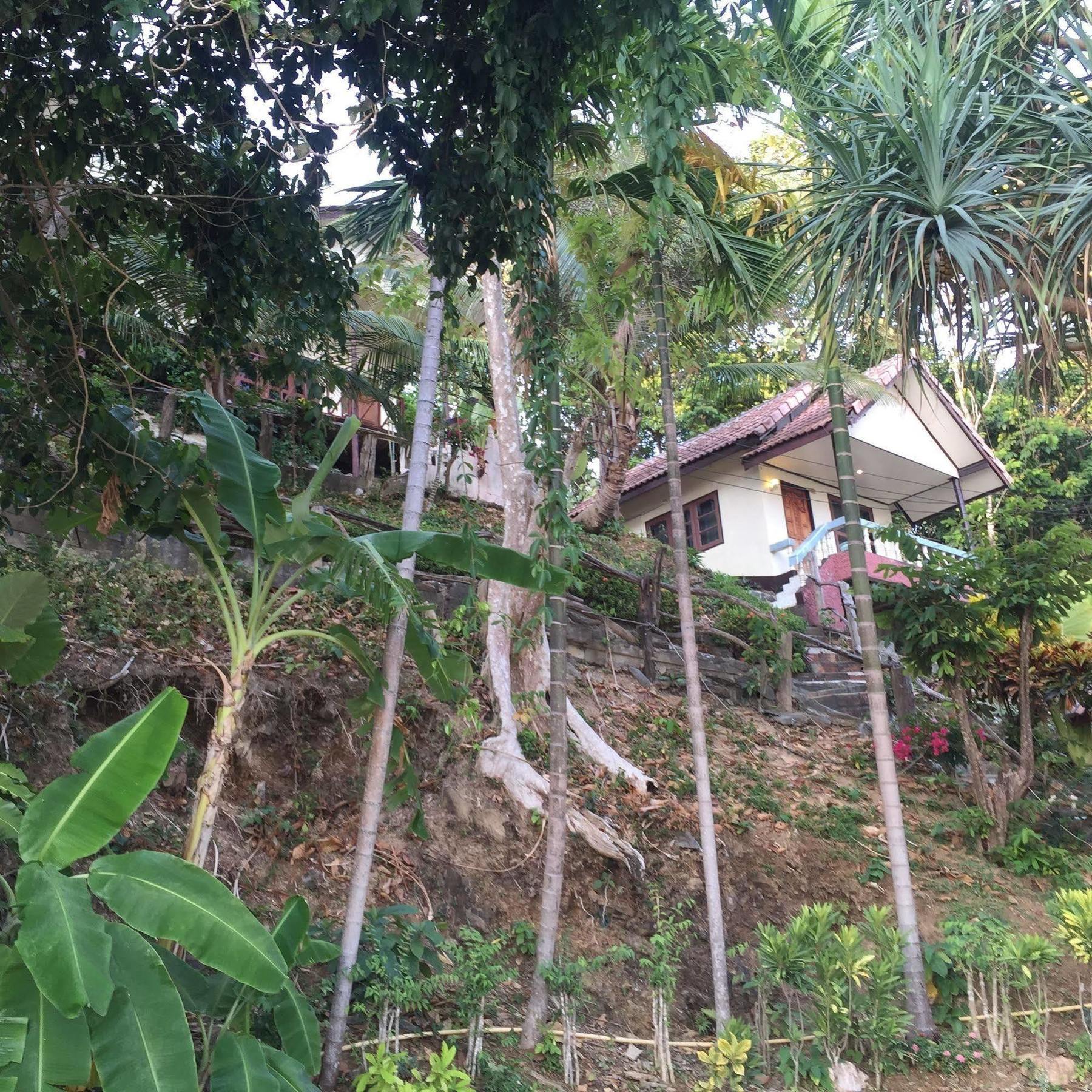 Bamboo Bay Resort 3*