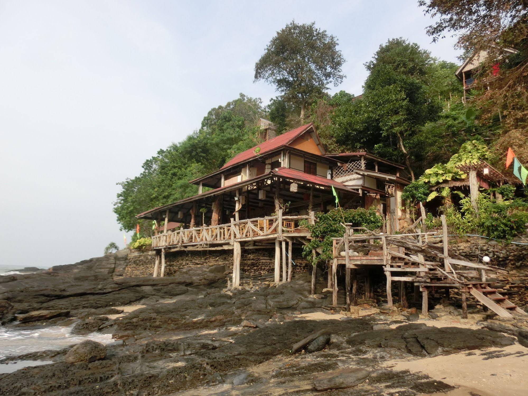 Bamboo Bay