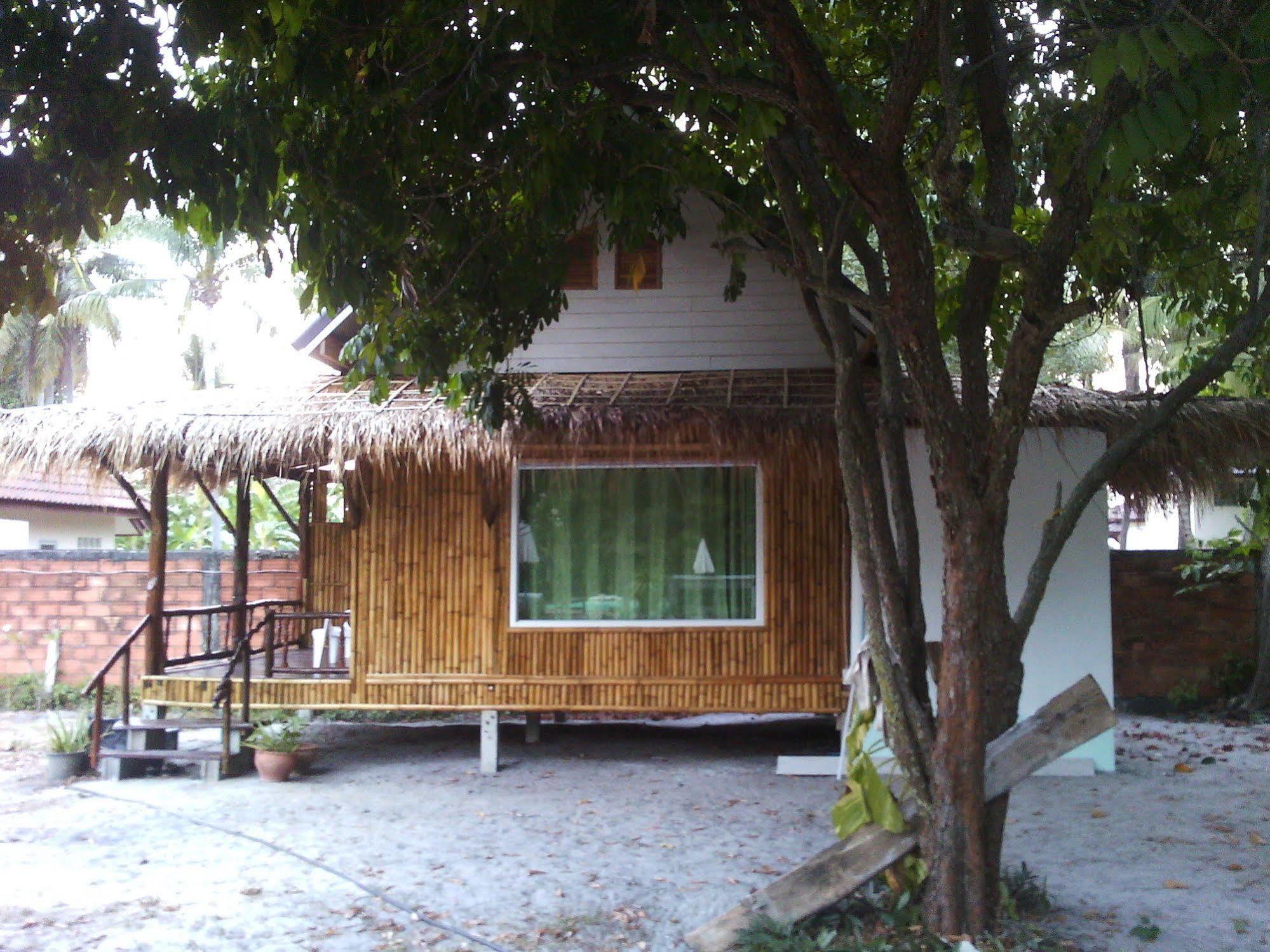 Resort Lanta Sunny House Koh Lanta
