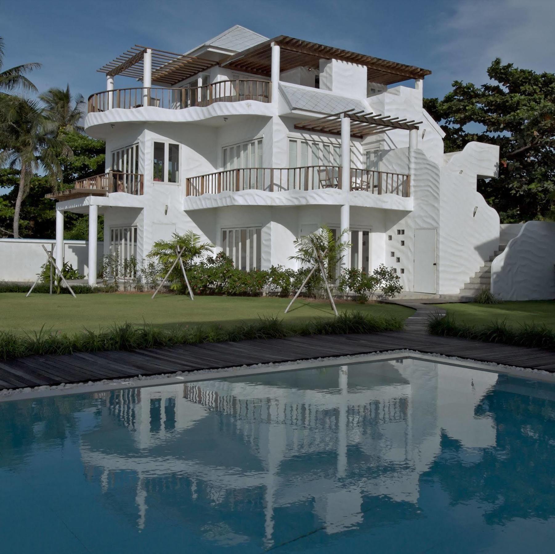 Resort Nalinnadda Petite & Spa, Adults Only - Sha Extra 4*