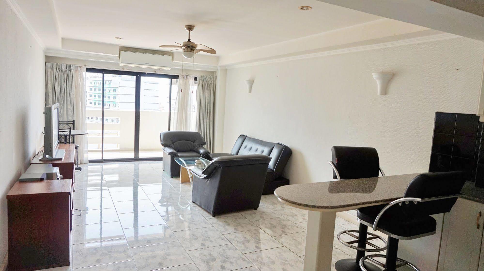 Aparthotel Yensabai Condotel Pattaya