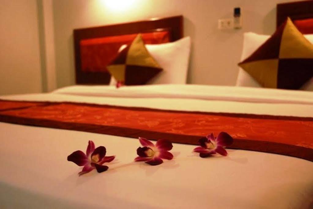 Hotel Kinnaree 3*