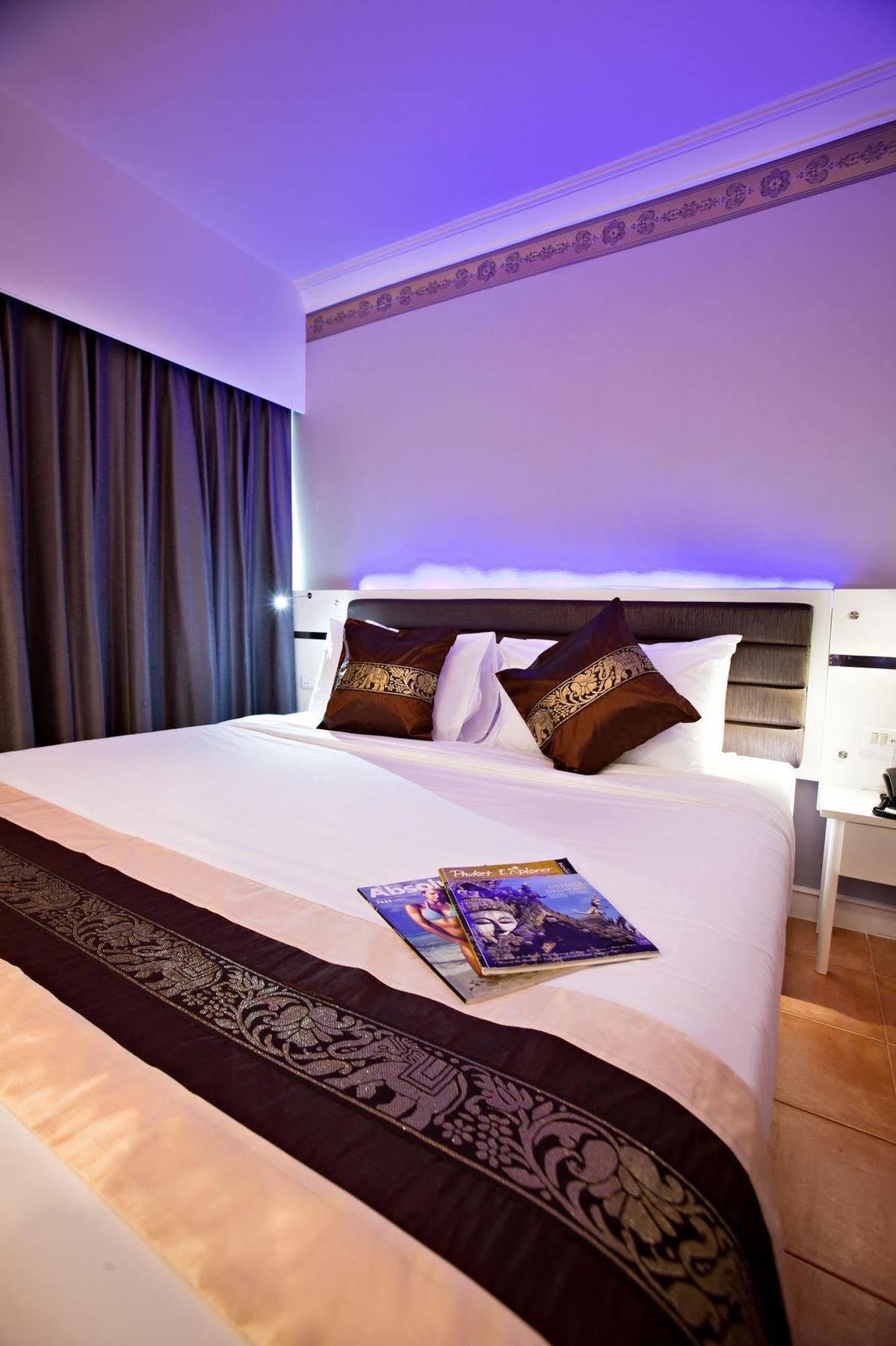 Hotel C & N Patong, Phuket