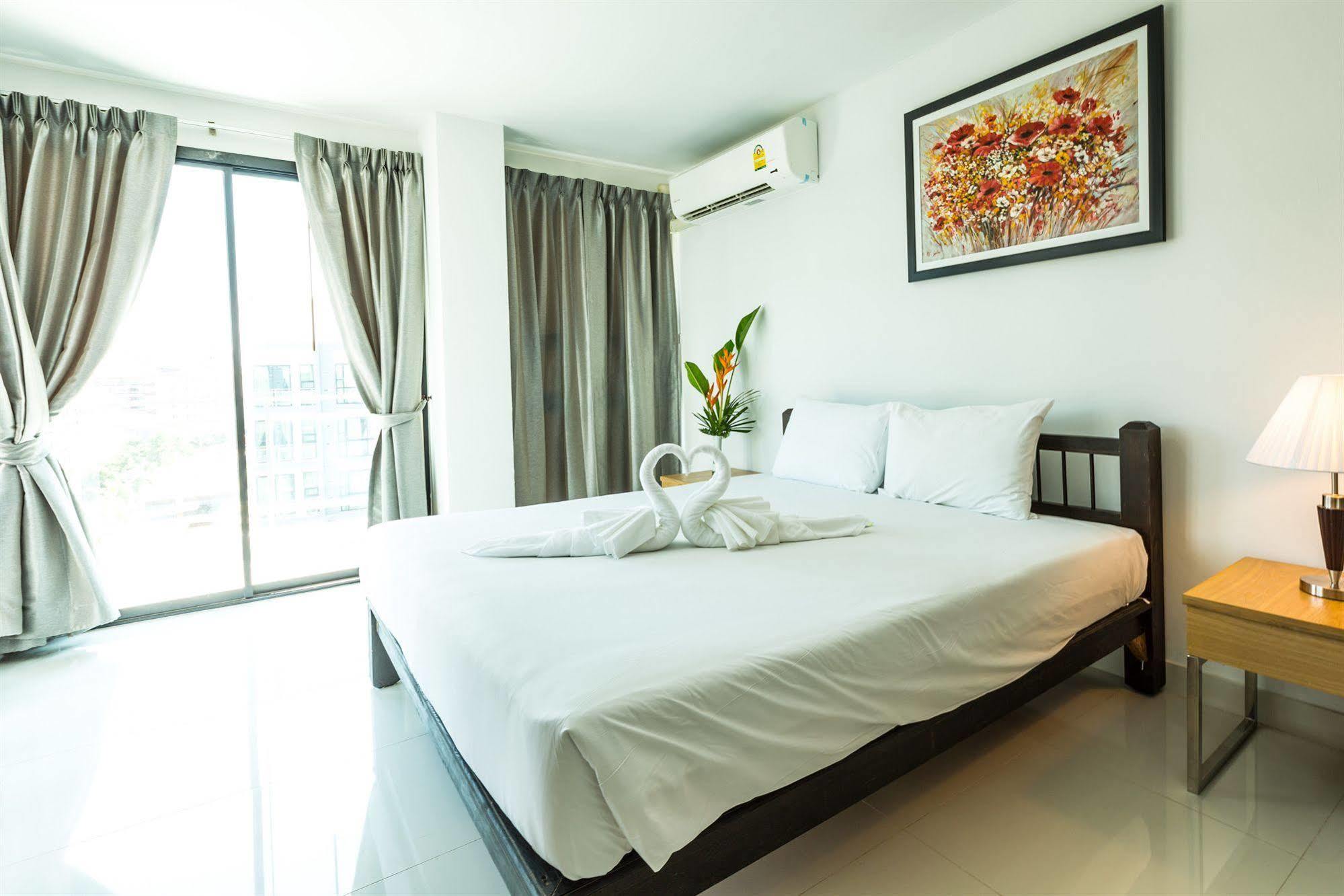 Hotel Neo