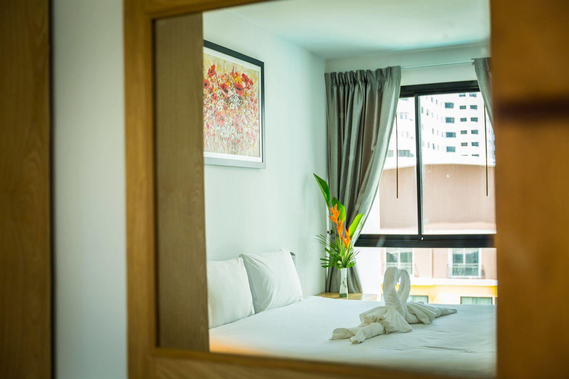 Neo Hotel 3*