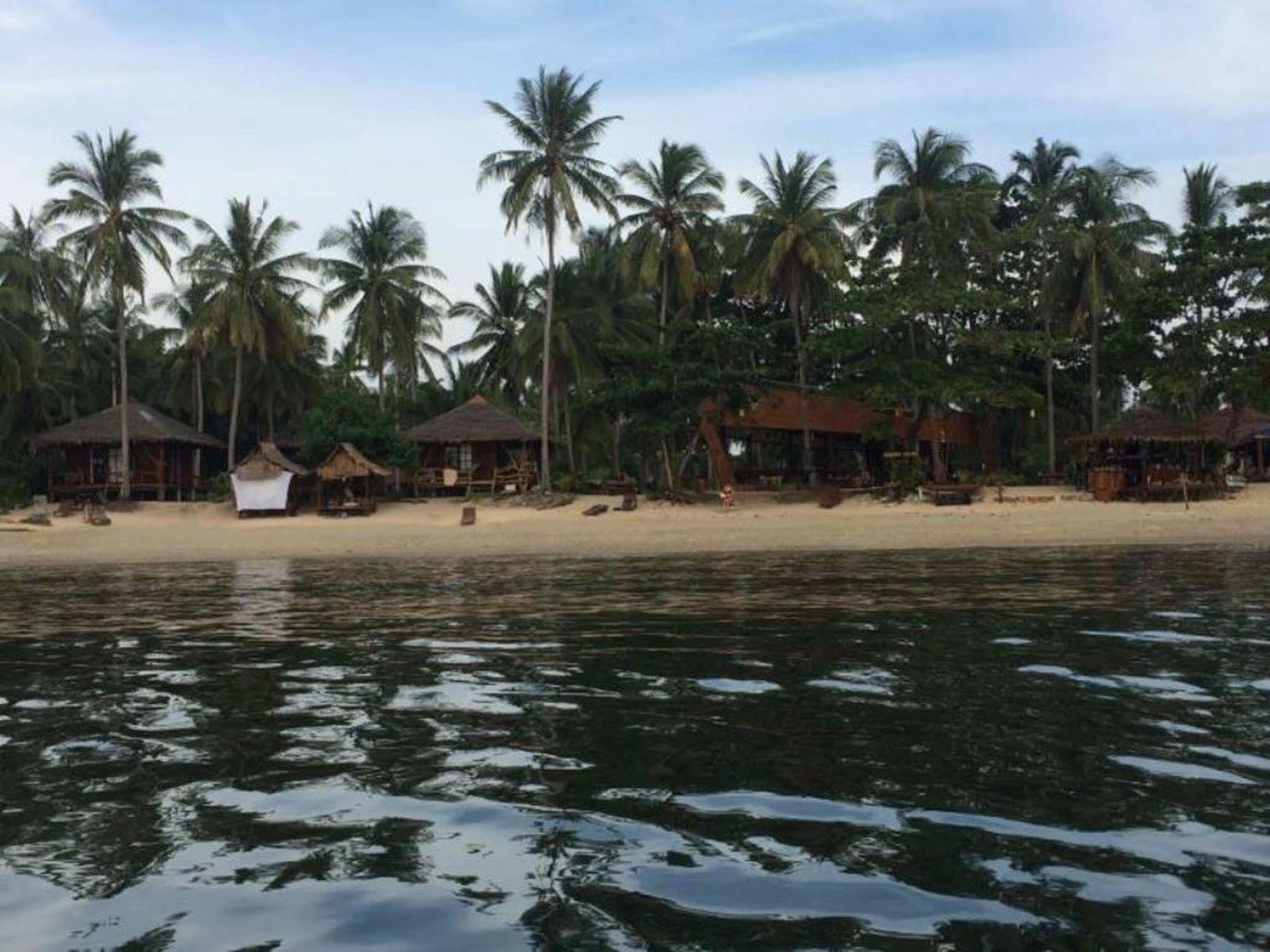 Golden Pearl Beach Resort 2*