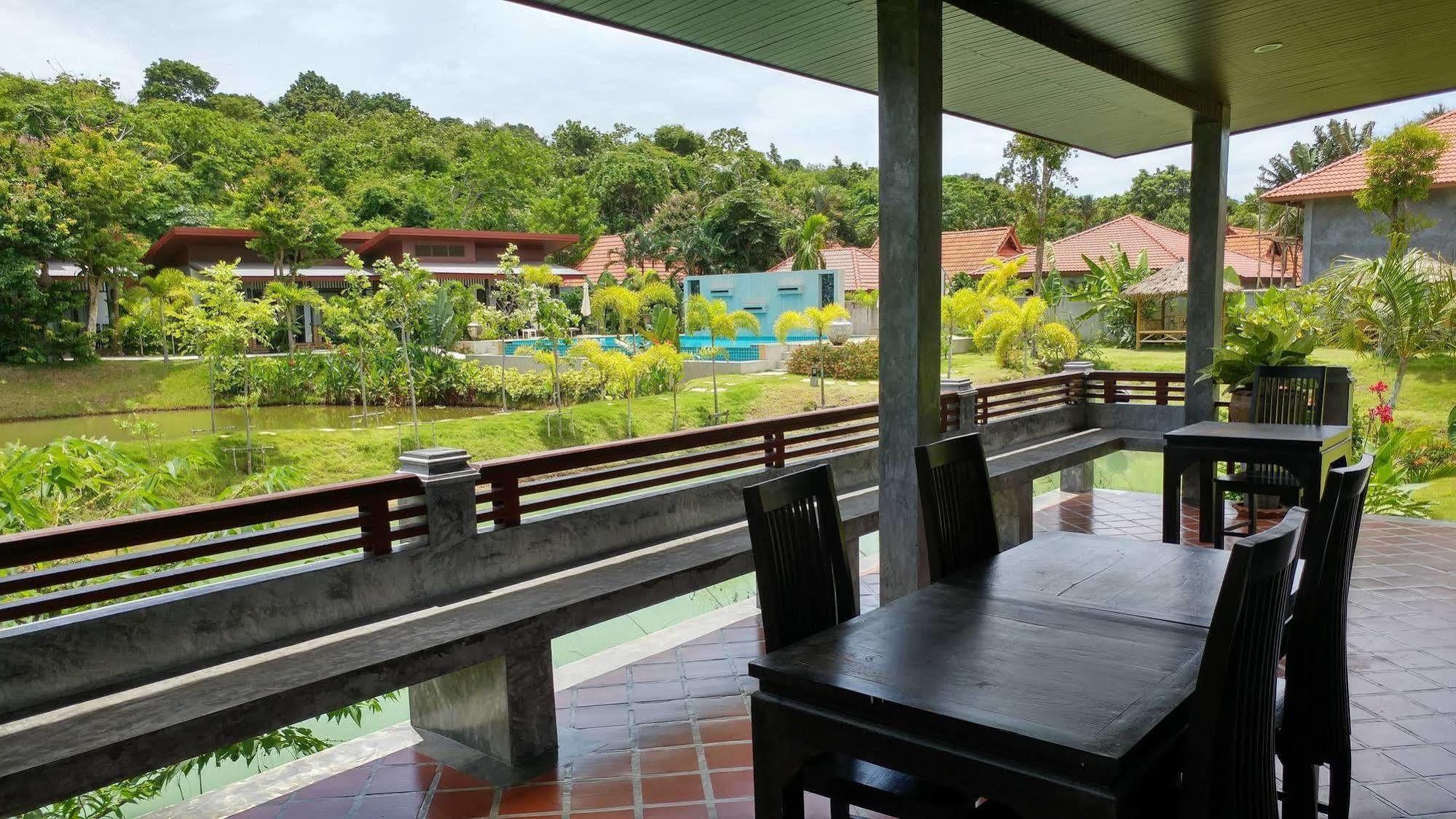 Arthaya - Sha Extra 3* Koh Lanta