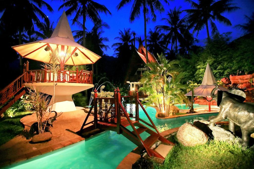 Coco Palace