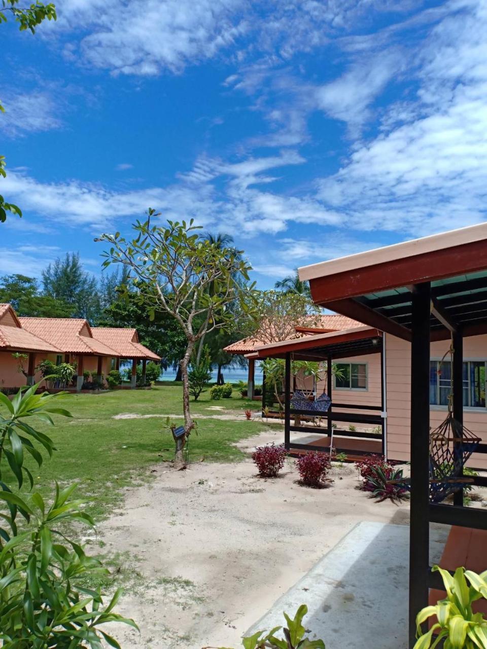 Resort Kaimuk Thong 3*