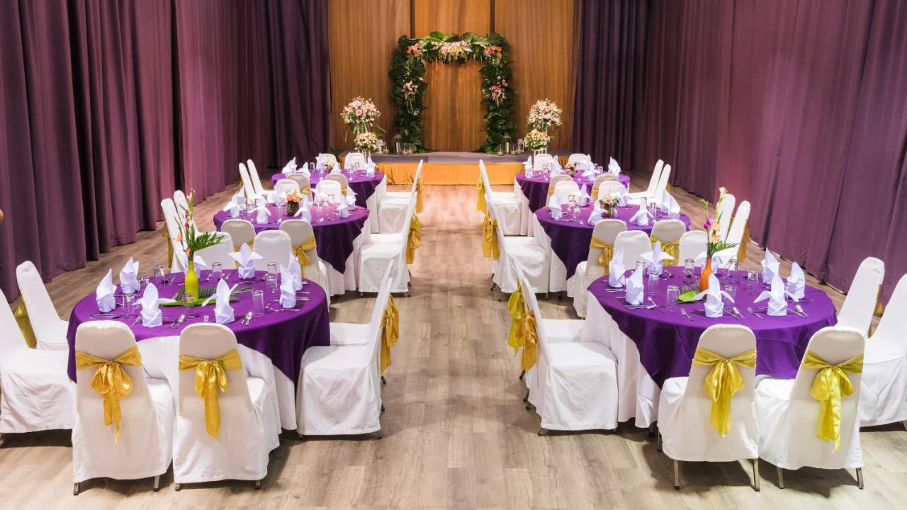 Sandalay 4*