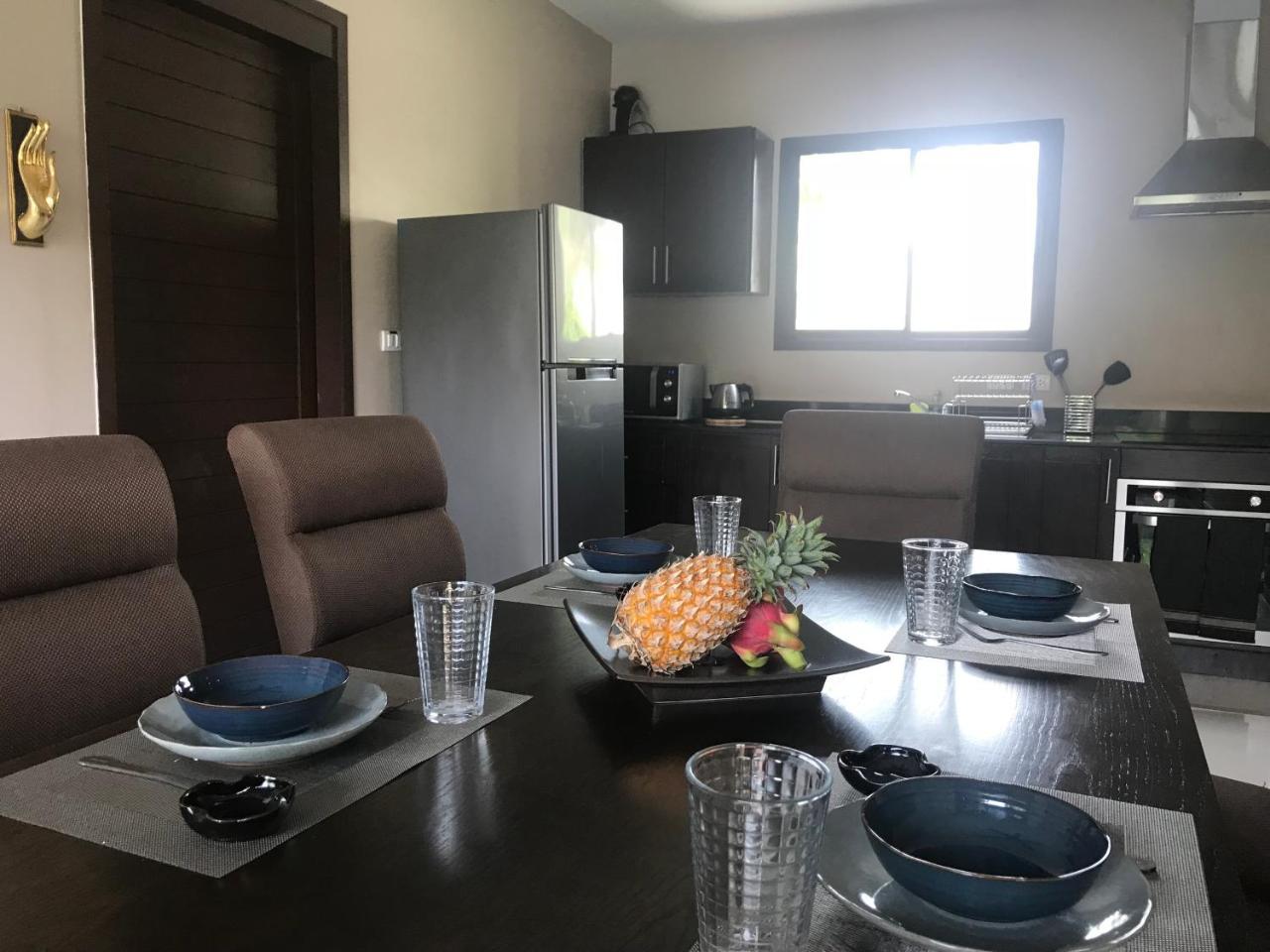 Villa Plunge Tropical Phuket