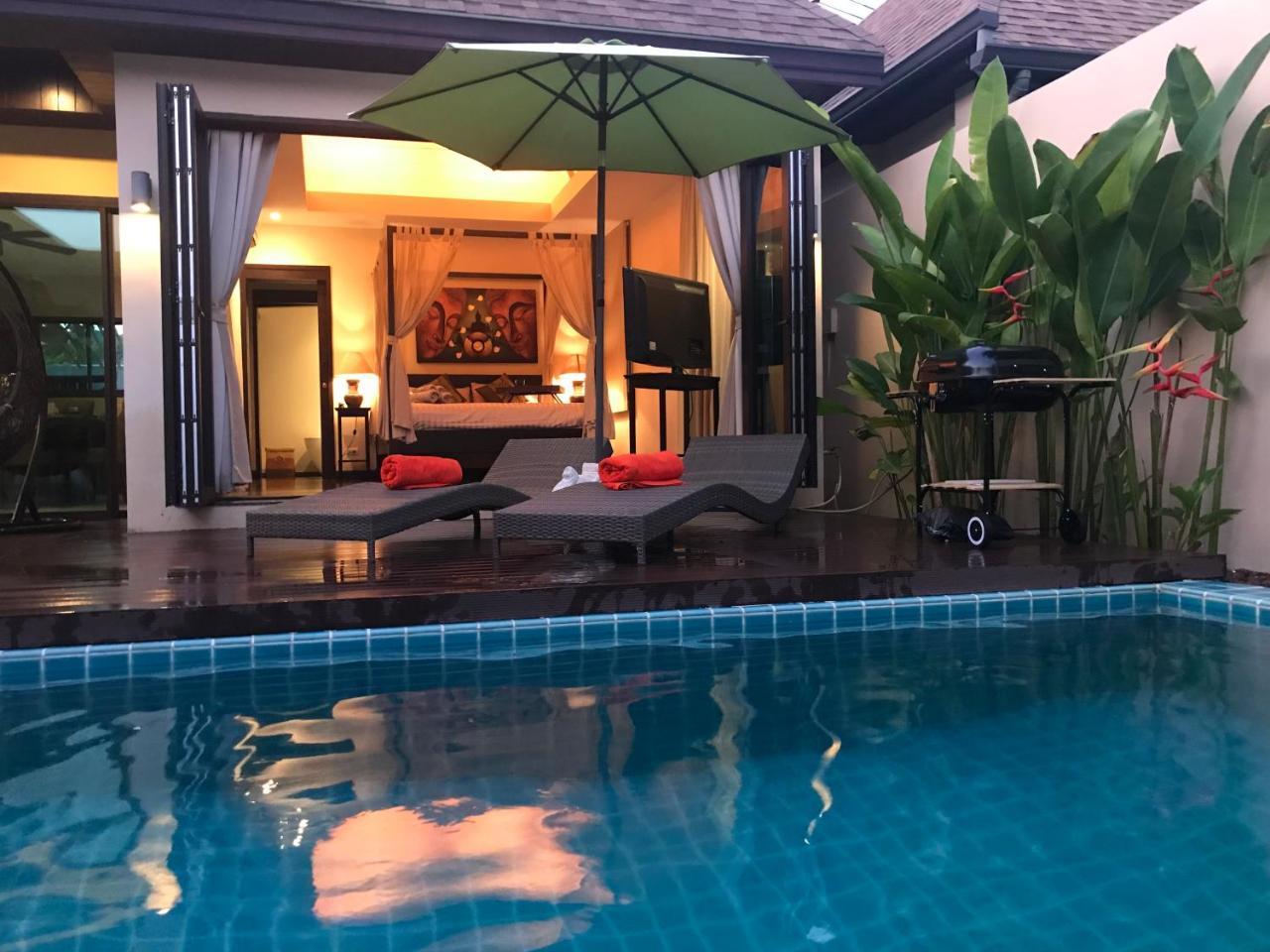Plunge Tropical Villa