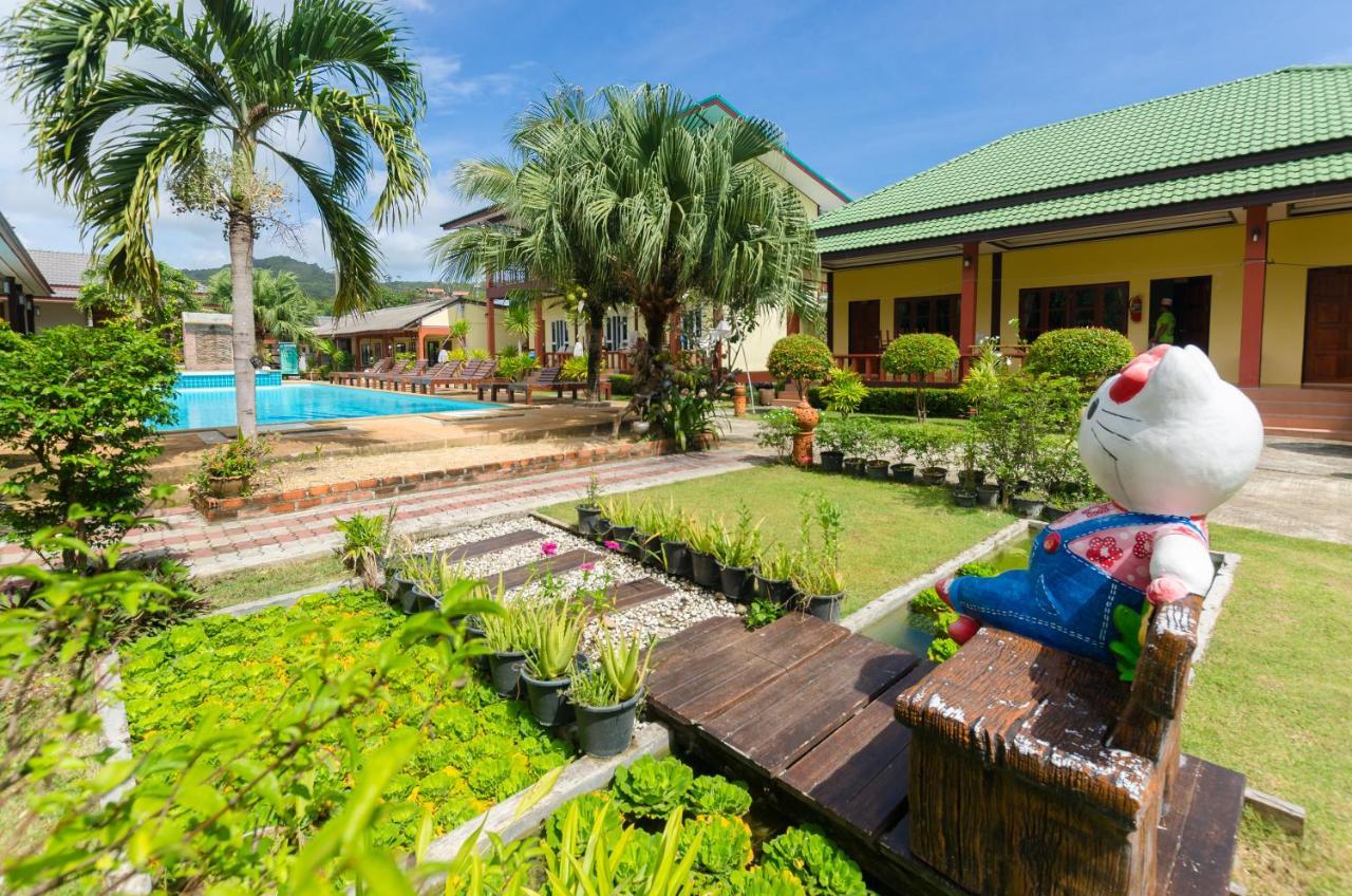 Sleep In Lanta Resort 2*