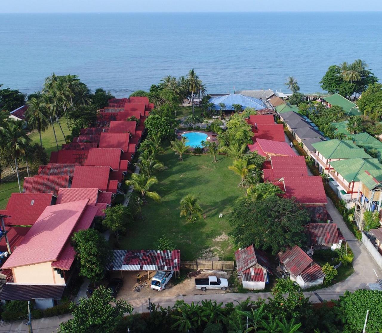 Hotel Lanta Emerald 3*