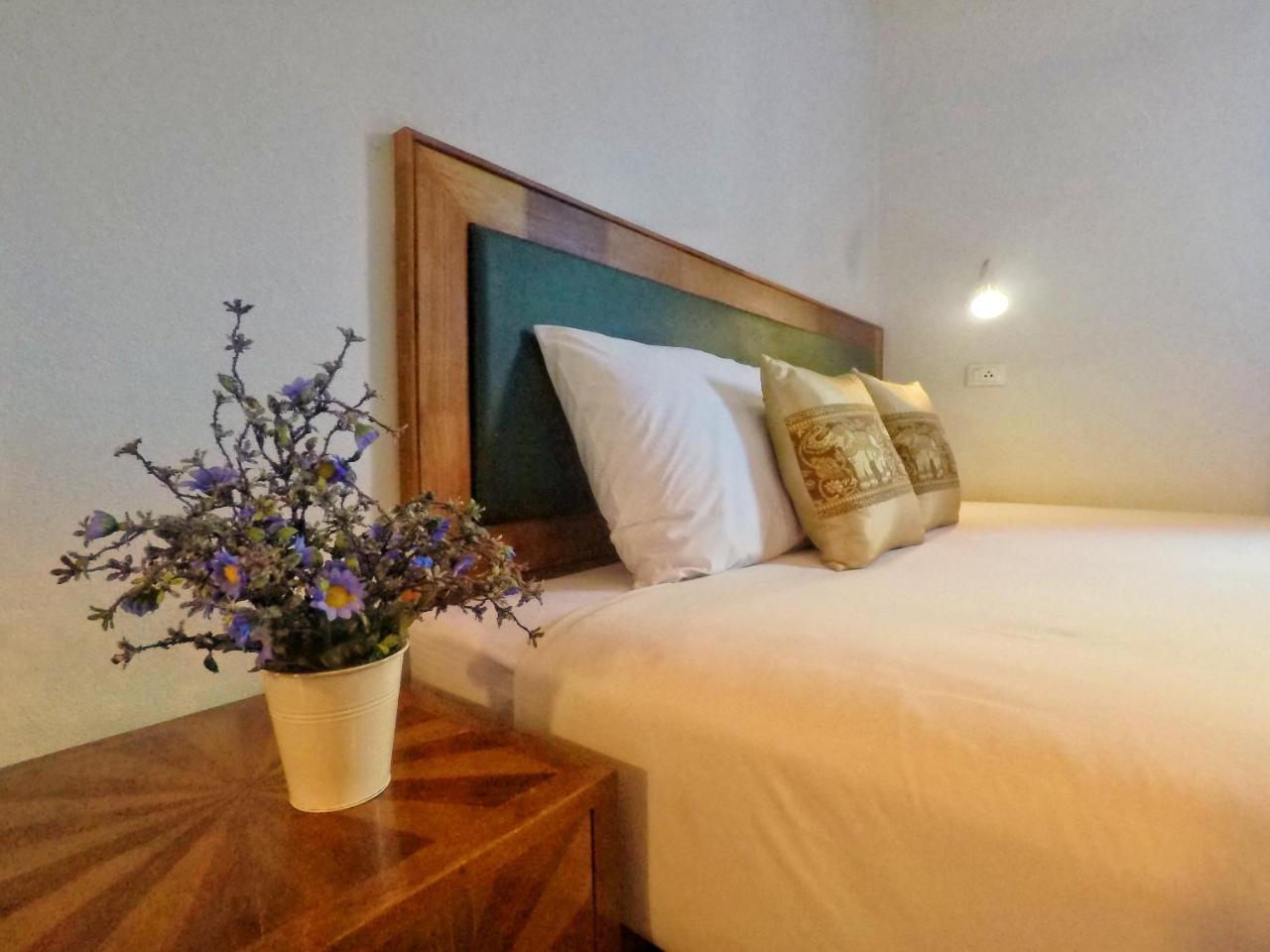 Lanta At - Sha Extra Hotel