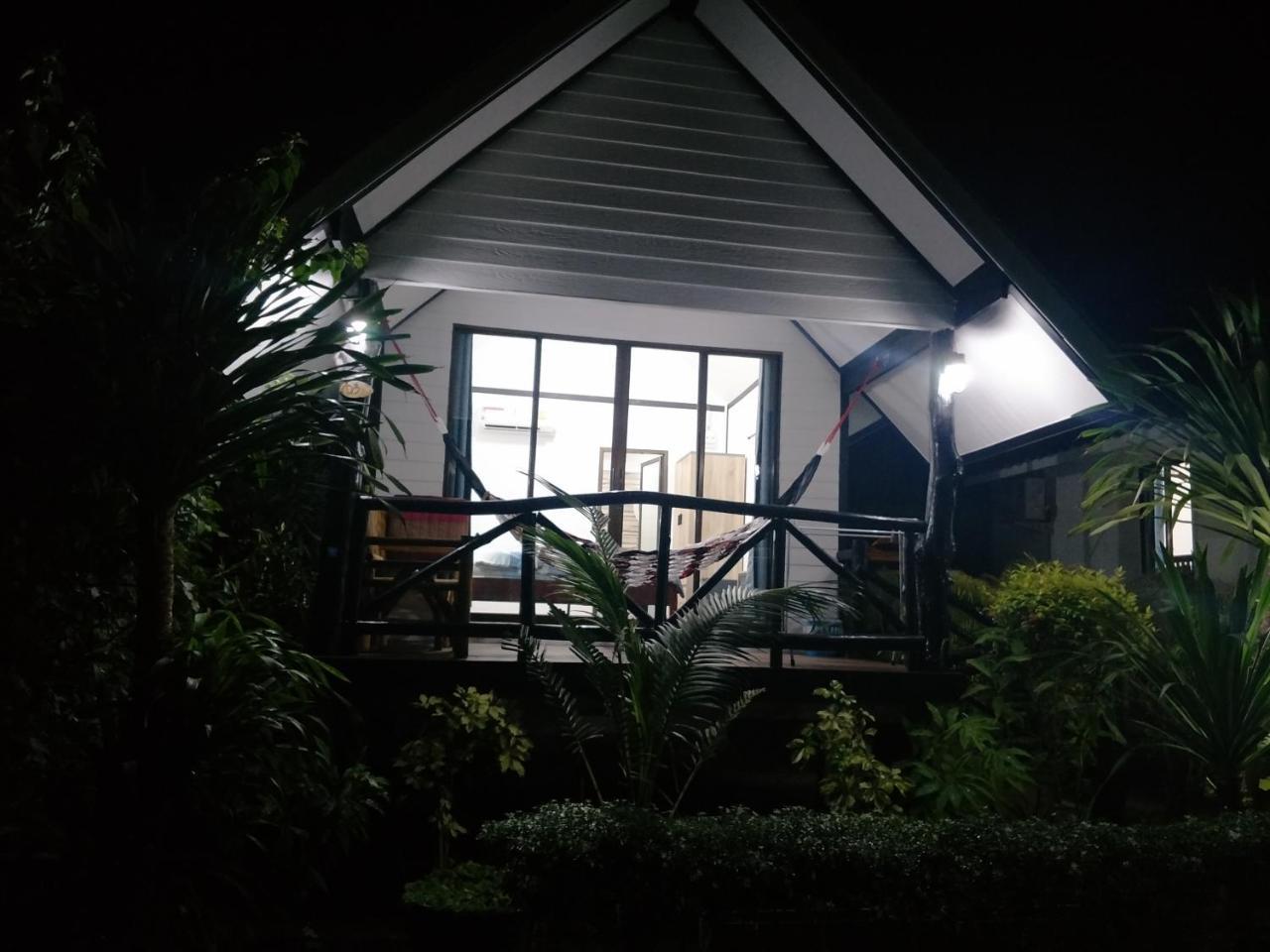 Guest house Lanta Fa Rung 3*