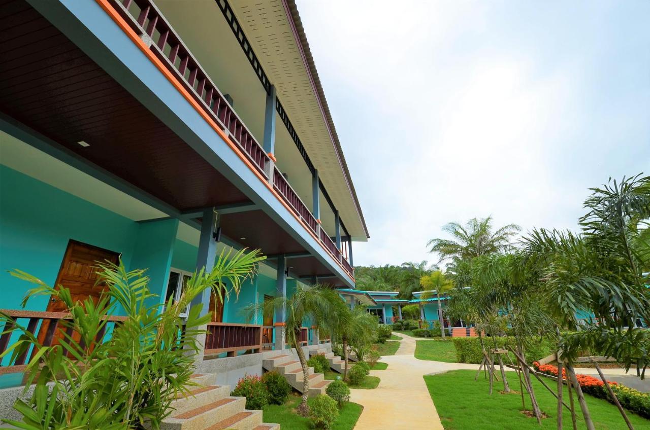 Tum Mai Kaew Lanta Resort Resort